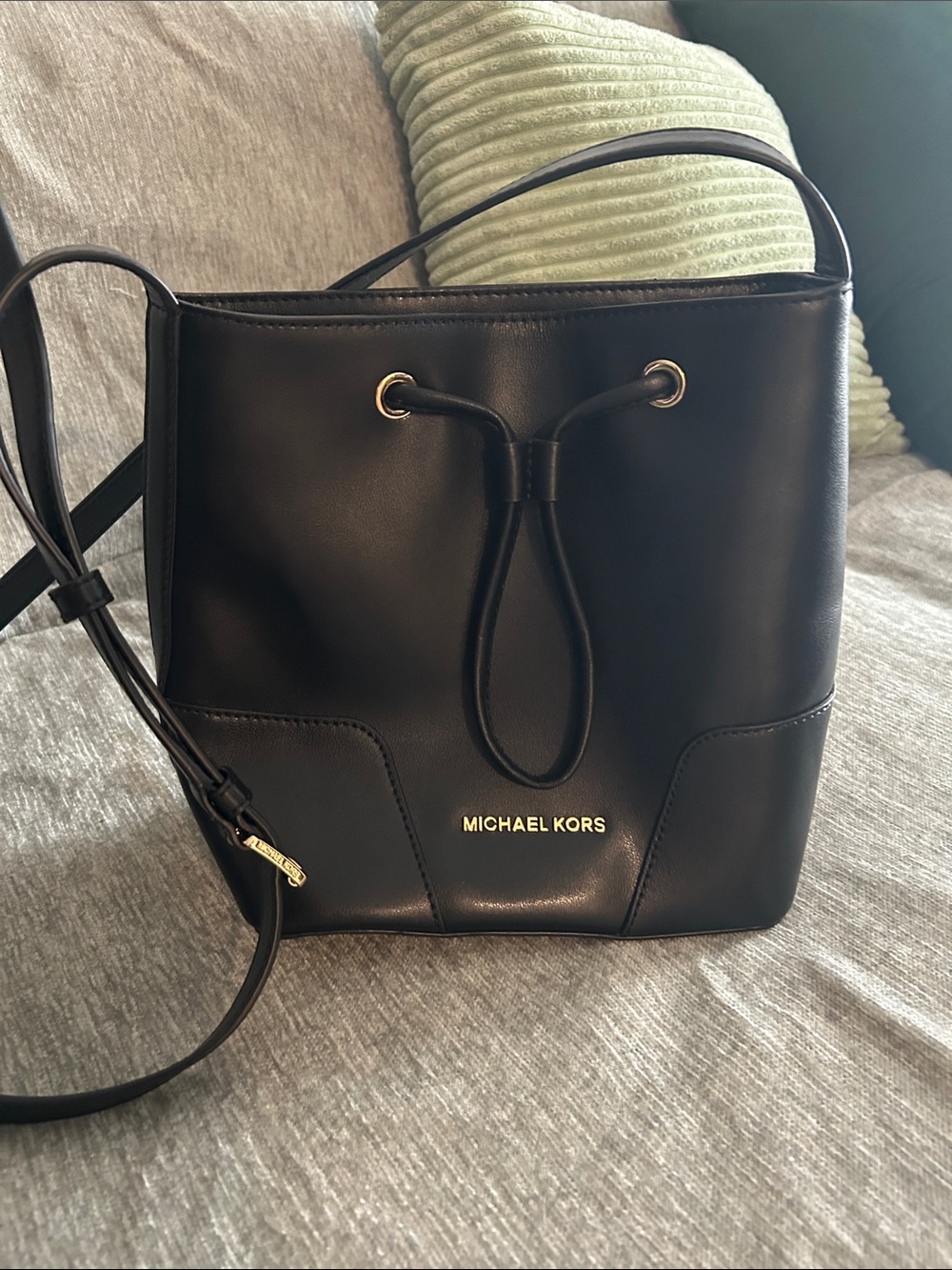 Michael Kors Black Leather Drawstring Crossbody Bucket Bag
